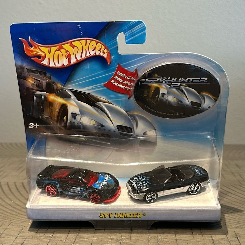 Hot Wheels Spy Hunter Race Cars